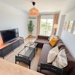 Апартаменты Bright & Cozy Acuario Beach&pool